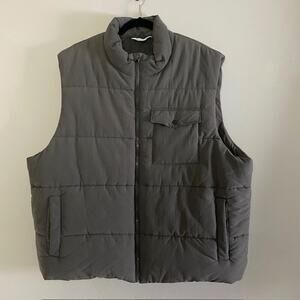 DSG Quilted Puffer Vest XXL Dark Gray Zip Front Utility Pocket Outdoor Layer